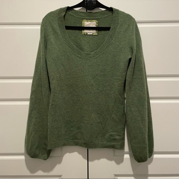 Old Navy Sweaters - Old Navy Women’s Green Cashmere Sweater Sz Medium